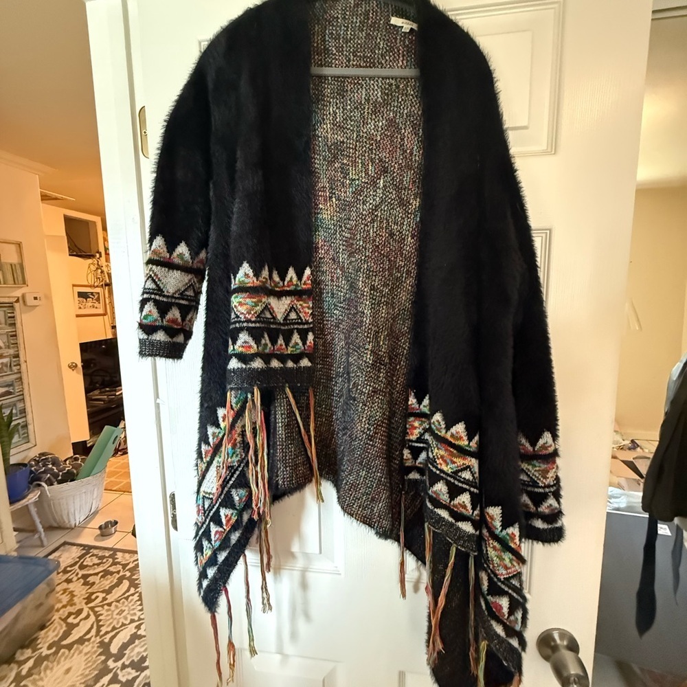 NWT Easel Cardigan/Shawl size S/M style# 116923 Super soft/Black/Colorful. - Picture 2 of 9